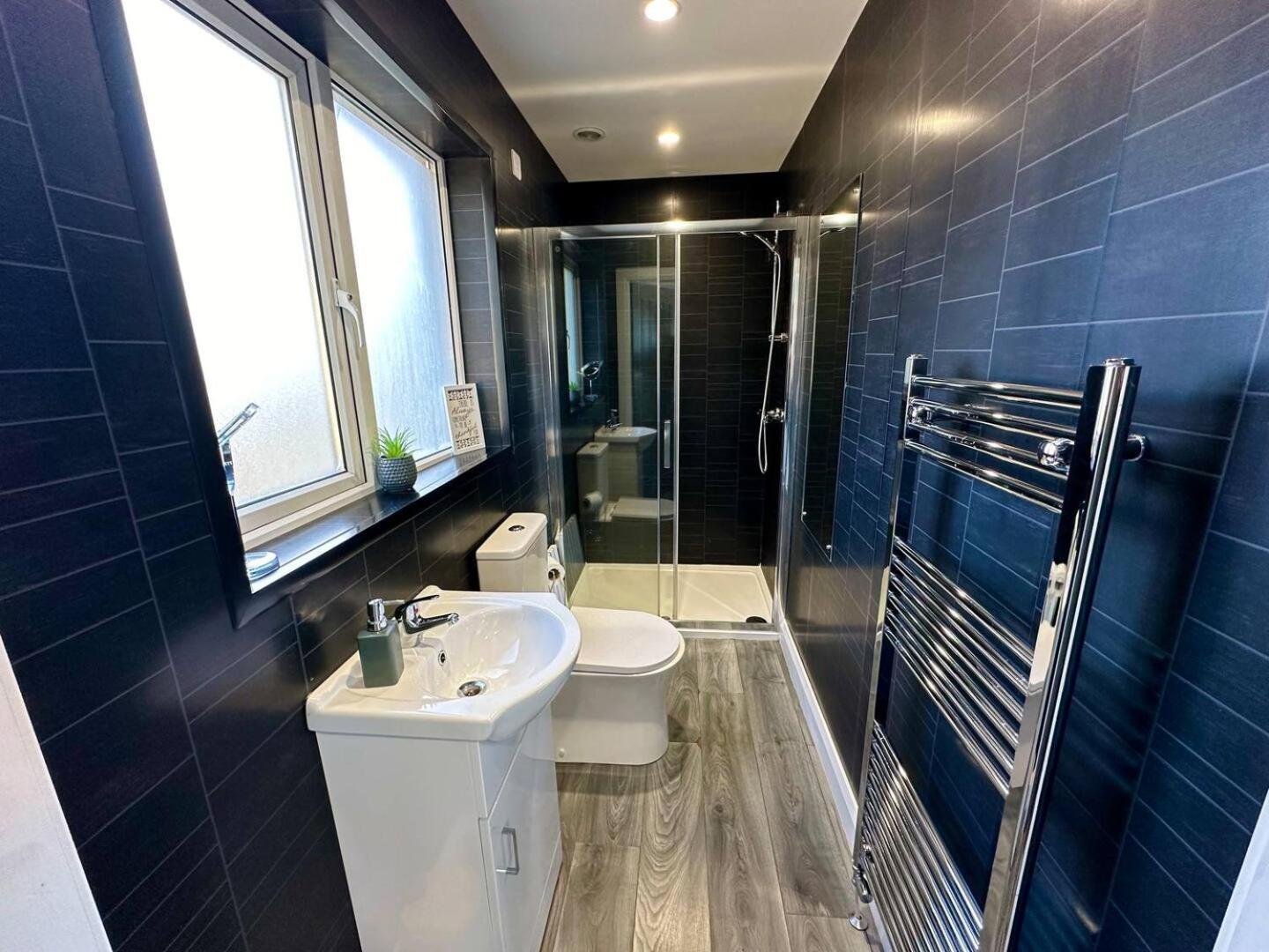 Forest View - Private Hot Tub Ballynameen